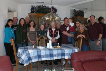 Lot's of family at the house for Christmas