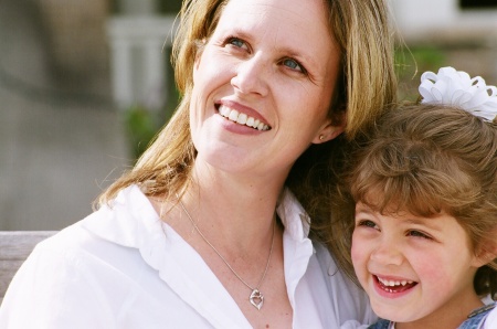 mom and daughter