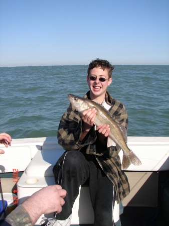 boys walleye april 07