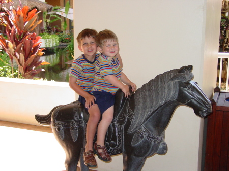 The Boys Horsing Around in Hawaii April 2007