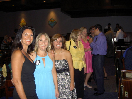 Michelle, Danae, Edie, Susan Z, Wendy B