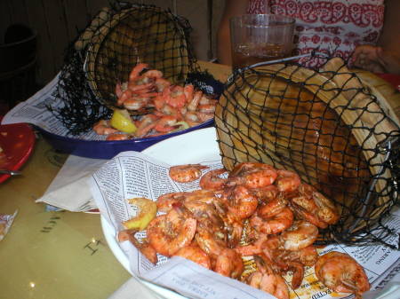 Dinner at Bubba Gump, KILLER garlic shrimp.