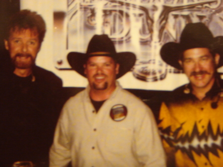 Hanging with Brooks & Dunn