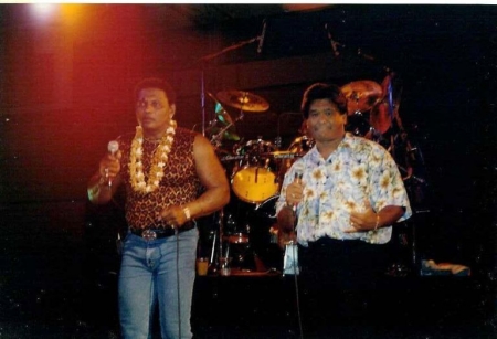 singing with Arron Neville at Neville brother conert in Kona