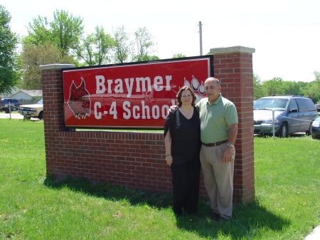 Braymer High School Logo Photo Album