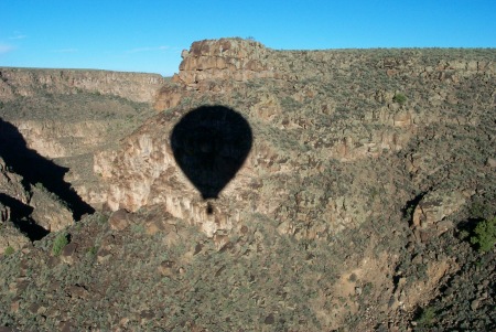 Hot air ballooning near Taos in September 2000