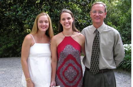 Hubby Bob Kohn and daughters Christa & Holly