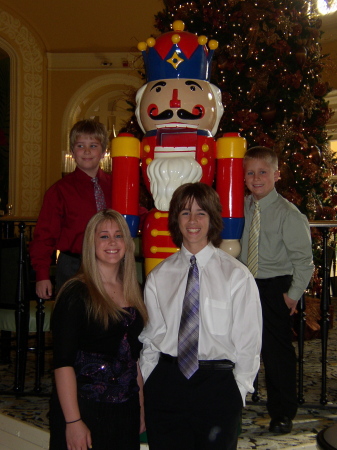 My Children: Tyler and Travis (in back), they are twins and 11. My daughter, Justeen 16, and my son Dylan 14.  In Arkansas for Thanksgiving '05