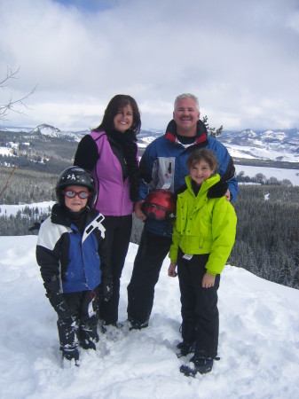 Family Pic in Steamboat 2006