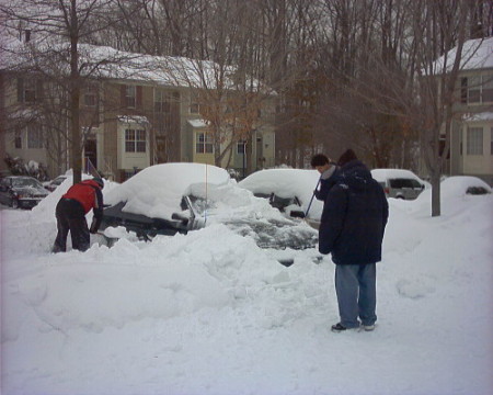 Brother limpiando el carro