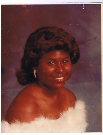 Wanda Matos' Classmates profile album