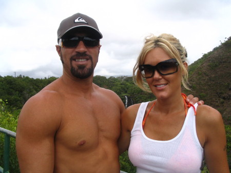 me & julie in hawaii