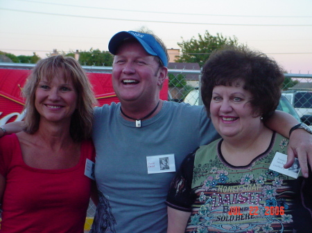 Sheila, David Susan Kickin at Class reunion 2006