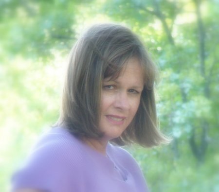 Lynne Yates's Classmates® Profile Photo