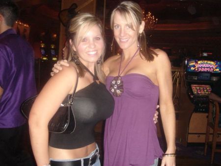 Rachel and April - Vegas