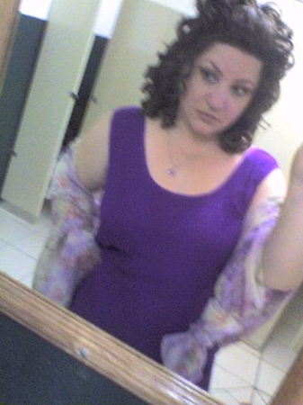 Yes, that dress is oh so purple...