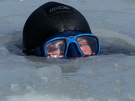 Dan Ice Dive