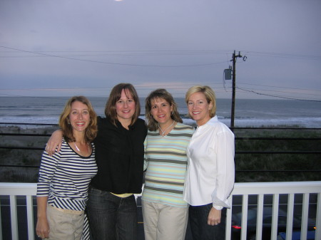 Traci, Kellie, Debbie & Wendy May 2007