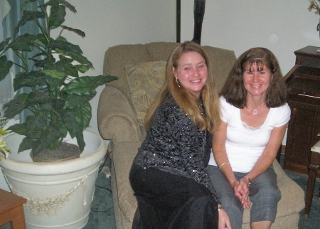 Lori & Jennifer in May 2007