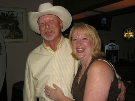 Randy Pittman and Beth at Texas Tumbleweed 7-27-07