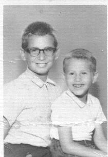 A four year old Russ and Howie (his bro).