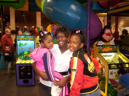 Mariah (3) Kaletra (14) cousin Brandy (13)