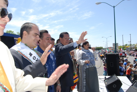 Rep. Roberto Alonzo & Puebla Delegation
