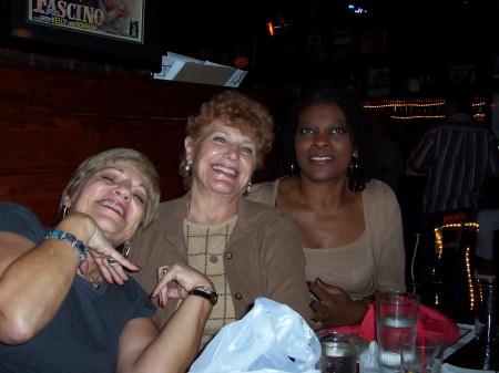 ladies night out-1-17-08 003