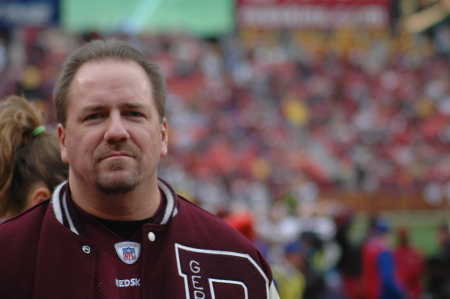 peter at fedex field #4 11-27-05