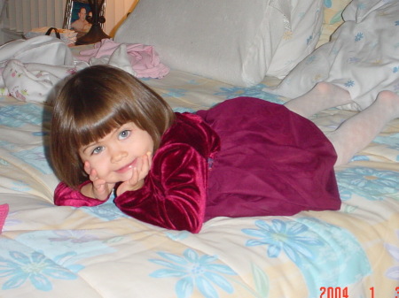 Little Anna when she was cute and sweet...
