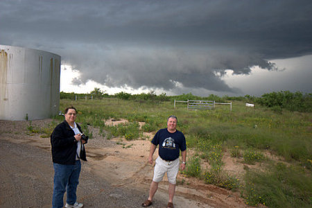 060307 Pic of Ed and brother with wallcloud