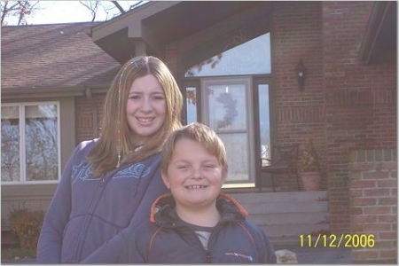 Emily and Noah close up