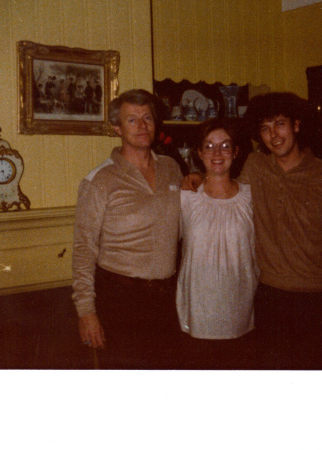 BrothersJeff&Jimwith pregnant Deb1979