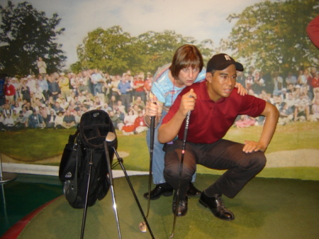 Giving Tiger some pointers...