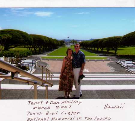 Dan & Janet Medley In Hawaii