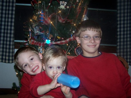 Polmateer boys-Christmas '06