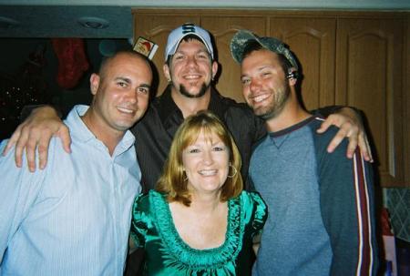 My buds and Aunt Deb.  The Tampa Familiy.