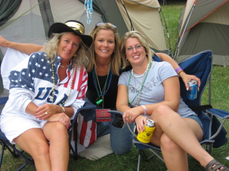 Mom, Cathy and me at We Fest '07