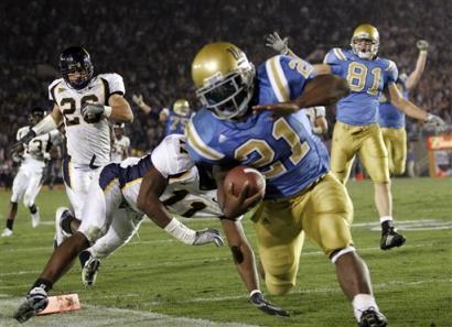 #81 (R) - JJ, Tight End UCLA