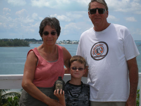 Two old people and a kid in the Bahamas