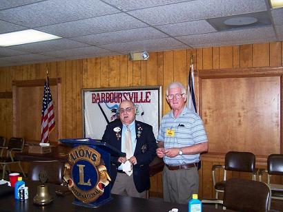 Official visit of District Governor Darrell Jennings