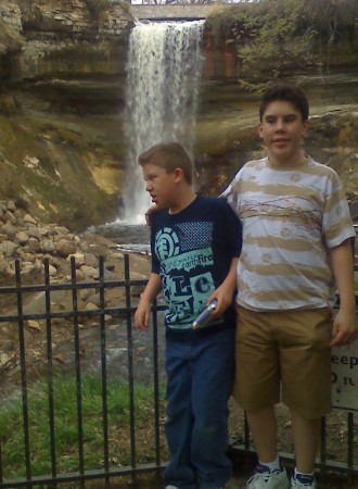 Dominick and Garrett at Minnehaha Falls (4/10