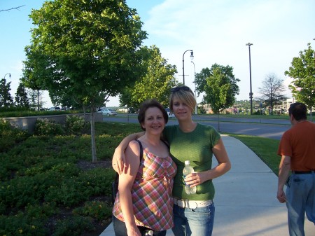 Me and Laura at CMA Fest 08