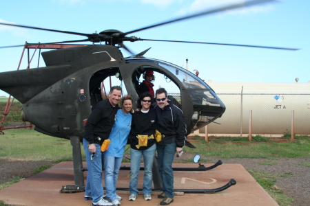 MILITARY HELICOPTER RIDE (NO DOORS!!)OVER THE NAPALI COAST 2006  :)