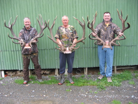 Red Stag in New Zealand (Me, Guide and Ken)