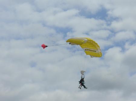 Sky Dive - 1st time  8-18-07