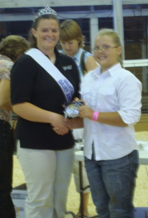 Kailee Receiving Grand Champion Award