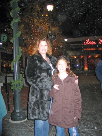 Julie and Sara at Atlantic station-it's snowin