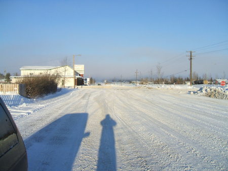 "High Noon"  on the Alaska Hwy.