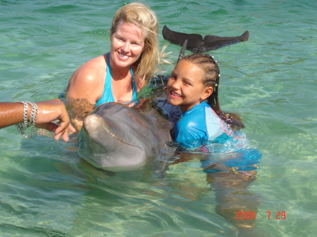 Dolphin Encounter Roatan